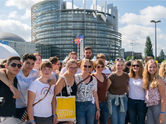 Giovani al Parlamento europeo