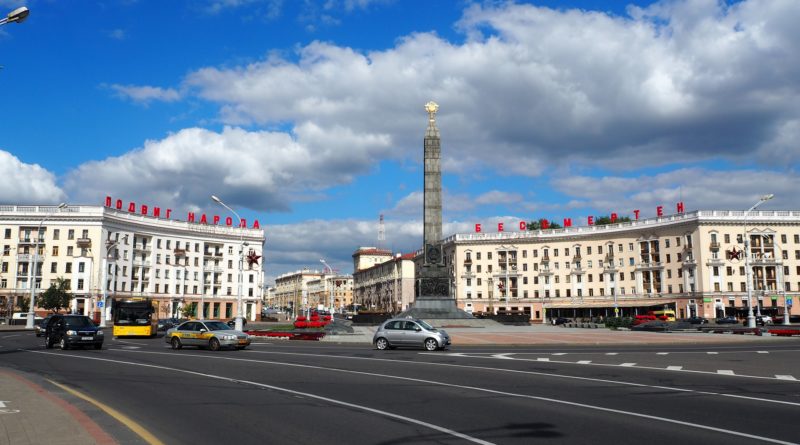 Piazza della Vittoria, Minsk, Foto di Zdeněk Fekar da Pixabay