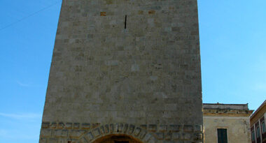 Torre San Cristoforo, Oristano, foto Ulybug
