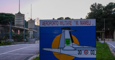 L'ingresso dell'ex aeroporto militare di Elmas. Foto di Marina Federica Patteri