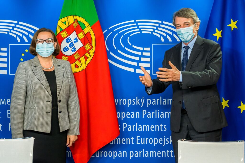 Paula Zacarias, David Sassoli, foto © European Union 2021 - Source EP
