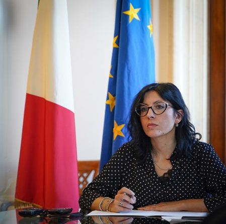 Fabiana Dadone, foto Ministero Politiche Giovanili
