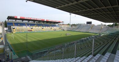 Stadio Ennio Tardini, foto Verdi85 commons Wikipedia