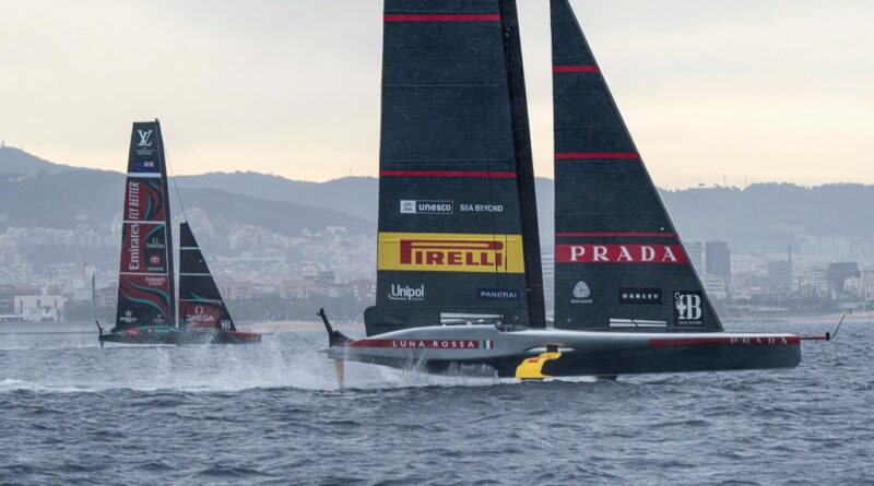 Luna Rossa, foto © Ian Roman / America's Cup